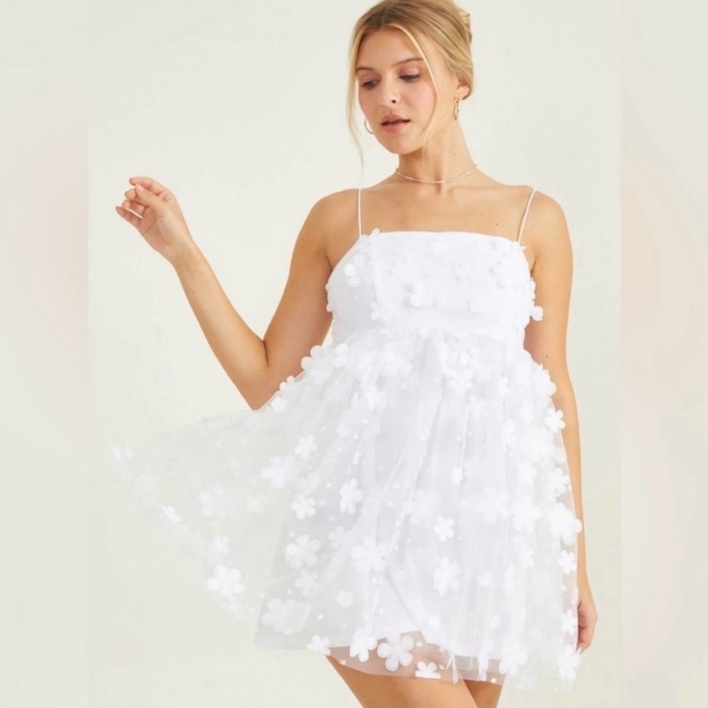 New Aurora Floral Mesh Babydoll Dress  size M